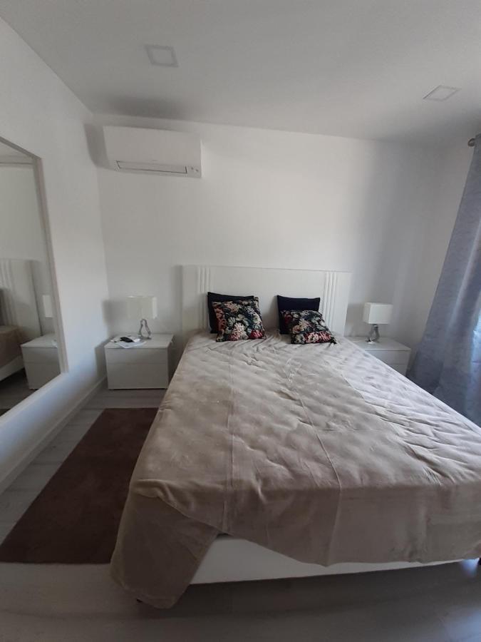 Lisbon Tagus River 2 Suites Private Pool D Алмада Екстер'єр фото